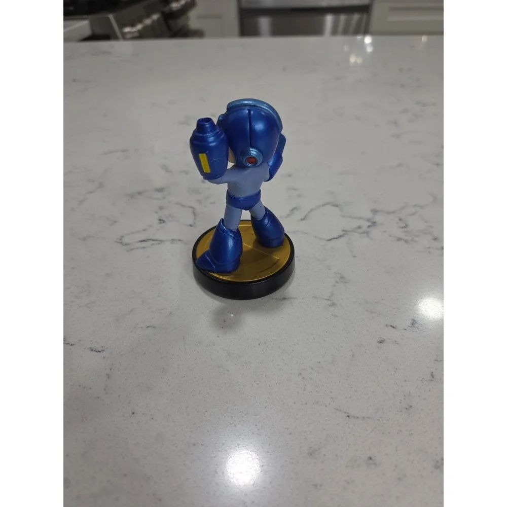 Mega Man Amiibo Super Smash Bros Figure Nintendo Switch 3DS Wii